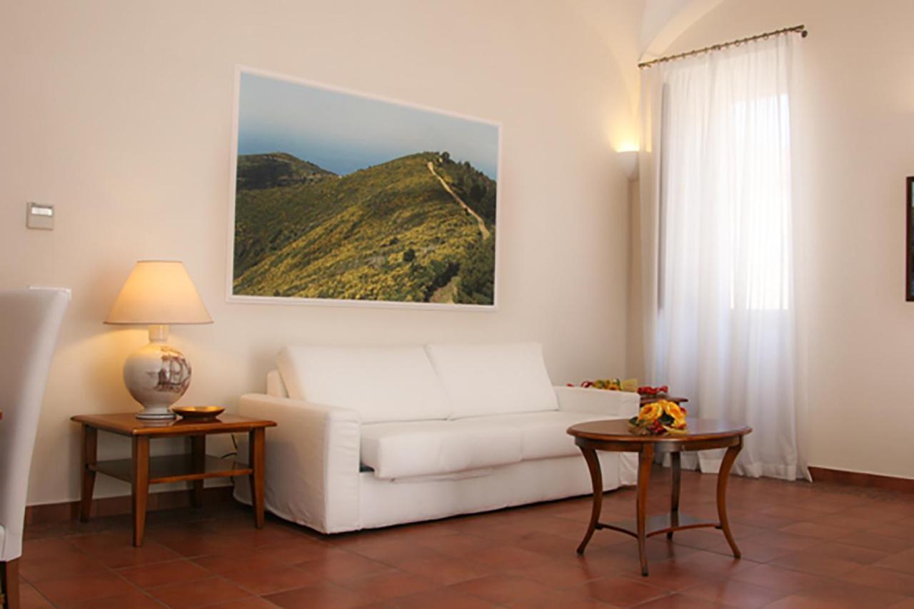 Apartamento Palazzo Iaquinto Santa Maria di Castellabate Exterior foto